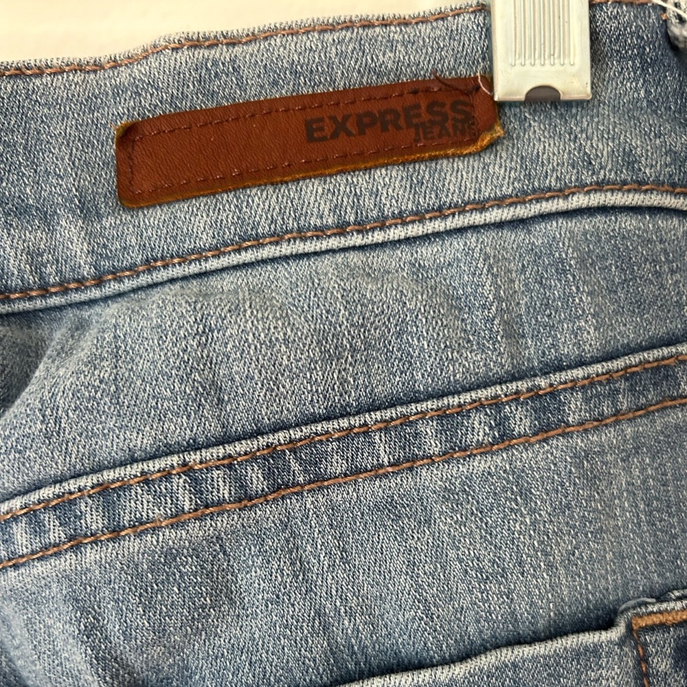 Express Women’s Mid rise Jean Legging